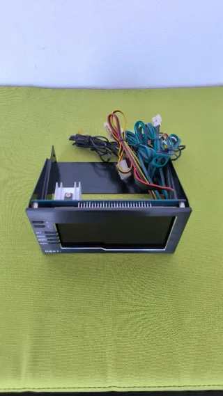 Controlador Ventilador NZXT Sentry