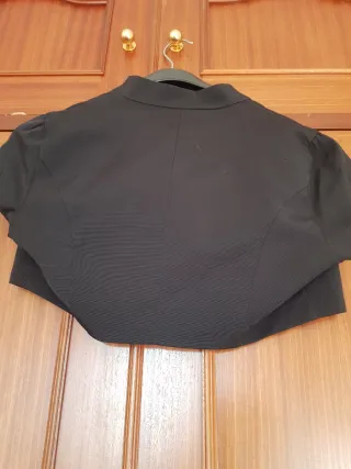 Torera negra FORMULA JOVEN talla L