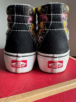 Zapatillas Vans SK8-Hi florales talla 35
