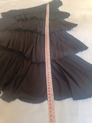 Vestido negro un hombro viscosa