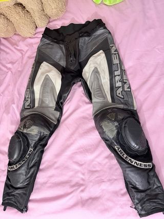 Mono de moto Arlen Ness