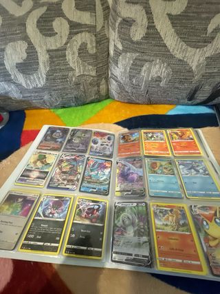 Cartas Pokémon V, VMAX y EX