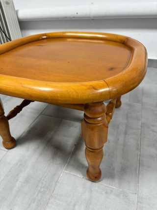 Tavolo da centro in legno massello stile classico