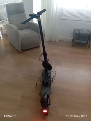 Patinete Eléctrico Xiaomi Esencial