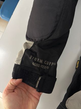 Chaqueta Cordura gorrtex touring