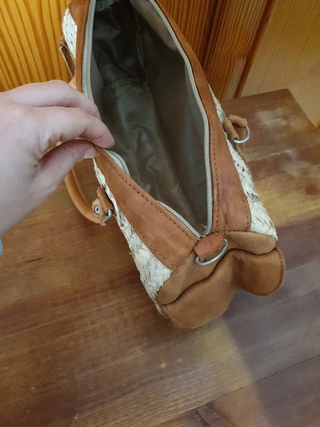 Bolso de mimbre y piel