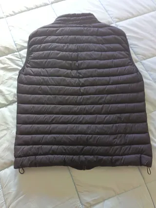 Chaleco acolchado hombre negro