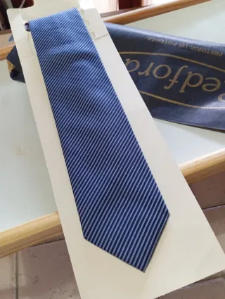 Cravatta Patrizia Villa blu righe