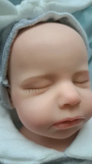 Reborn de silicona total 33cm 180€ cada uno