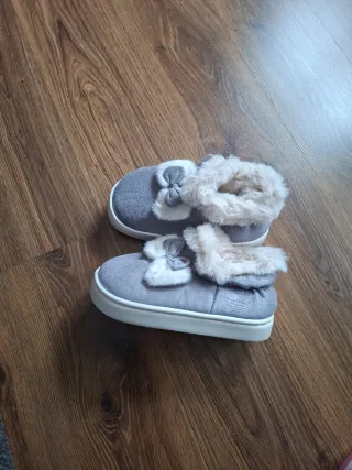 Zapatillas de casa jomix talla 38 / 39