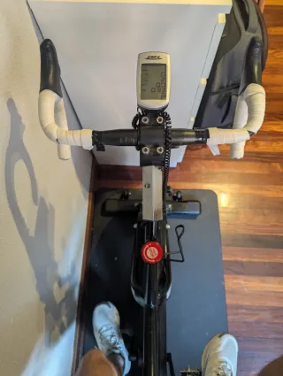 Bicicleta Spinning BH Fitness SB2.8 Aero