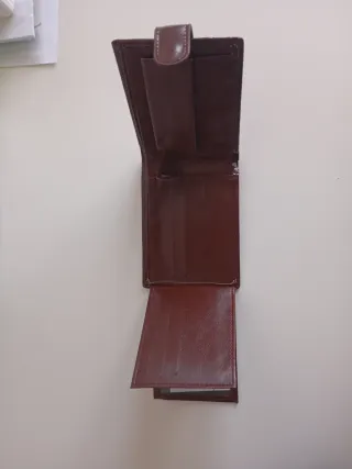 Cartera DEARPOLAR hombre piel marrón