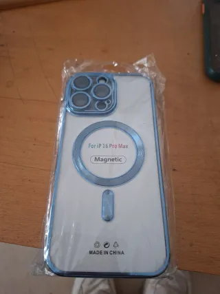 Funda iPhone 16 Pro Max Magnética Nueva