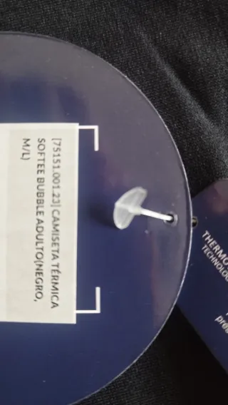 Camiseta térmica Softee negra sin estrenar.