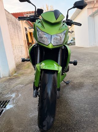 Kawasaki Z750 Naked Verde/Plata 2007