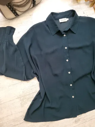 Nueva. Blusa gasa Molly Bracken TL/XL (42 44)