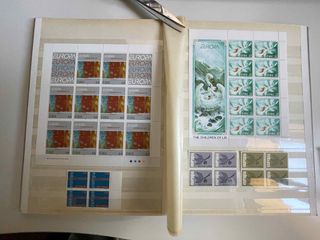 Clasificador con sellos Europa CEPT nuevos.