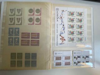 Clasificador con sellos Europa CEPT nuevos.