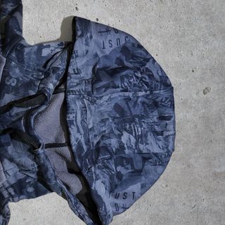 Sudadera Nike Dri-Fit AOP Swoosh Gris/Azul