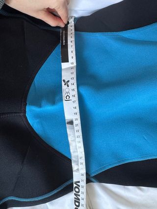 Neopreno infantil azul y negro