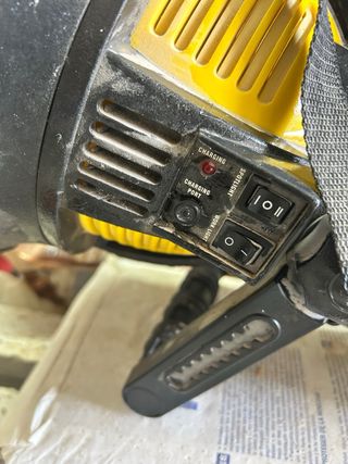 Linterna LED Recargable “SIN CARGADOR”