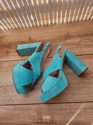 Sandalias plataforma Daniela Vera azul