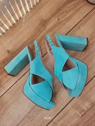 Sandalias plataforma Daniela Vera azul
