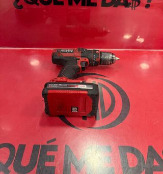 Taladro Percutor Einhell a Bateria + Accesorios.