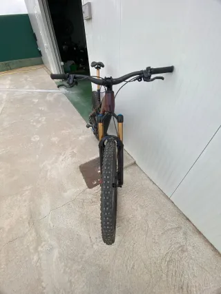 Bicicleta Eléctrica Cube con Stender!