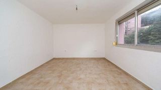Piso en venta en Singuerlín - Can Franquesa - Les Oliveres en Santa Coloma de Gramanet