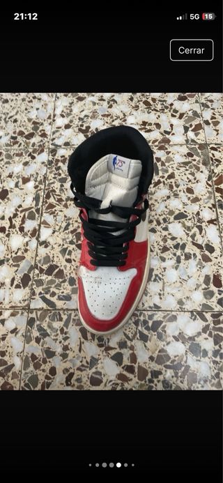 Jordan 1 Rojo y Blanco