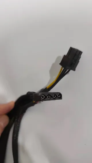 Fuente Alimentación 600W Coolbox PowerLine Black60