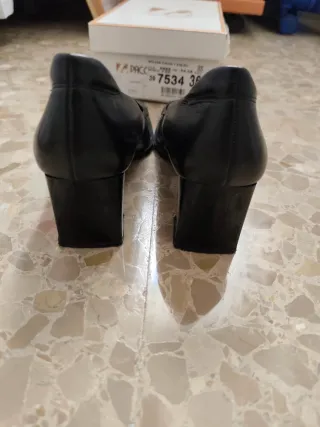 Mocasines Paco Herrero piel negros talla 36