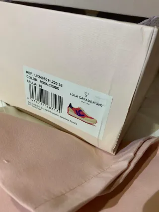 Zapatillas Lola Casademunt Talla 38