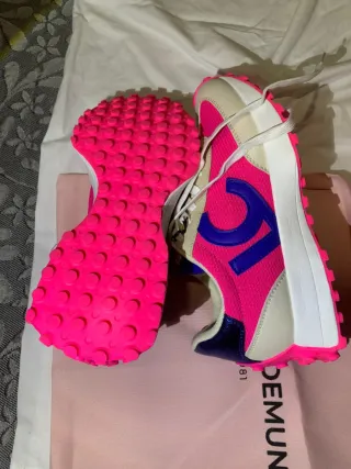 Zapatillas Lola Casademunt Talla 38