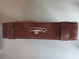 Maleta vintage de cuero marrón