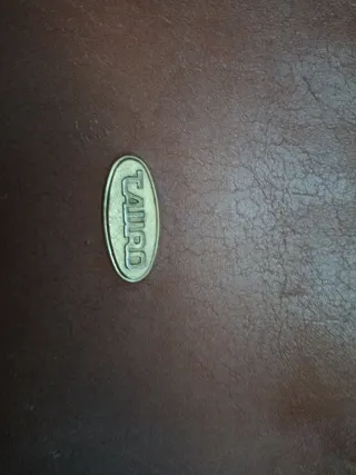 Maleta vintage de cuero marrón