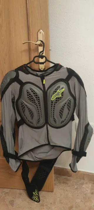 Peto Alpinestars Bionic Action V2