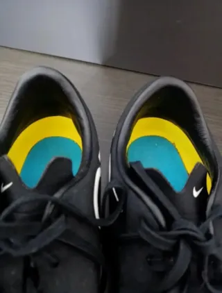 Zapatillas Nike Futbol Negras y Azules