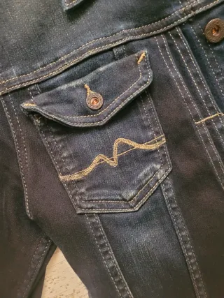 Nueva. Chaqueta vaquera mujer Pepe jeans T- L/XL