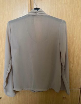 Blusa beige