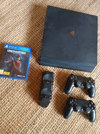 PS4 Pro 1TB + extras