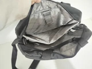 Bolsa portátil negra