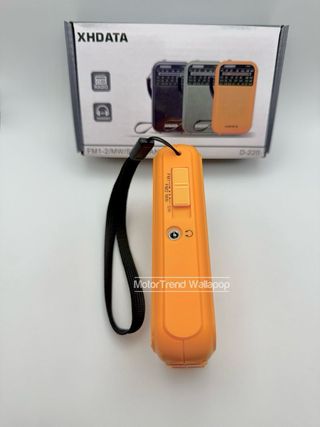 Radio FM 1 2 AM SW XHDATA D220 para emergencias