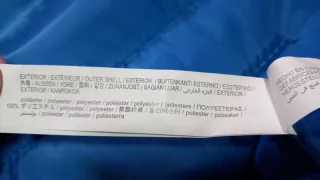 Bolso acolchado STRADIVARIUS azul nuevo.