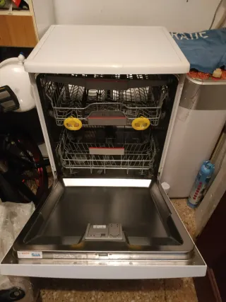 Lavavajillas Bosch Serie 4 SMS46MW08E