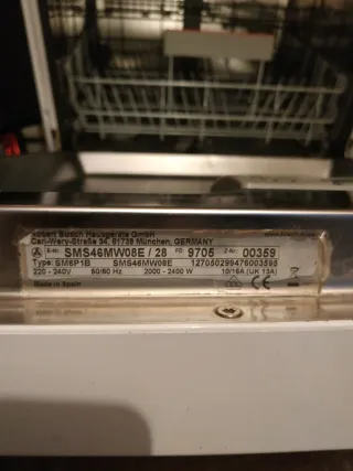 Lavavajillas Bosch Serie 4 SMS46MW08E