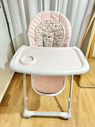 Trona reclinable rosa,