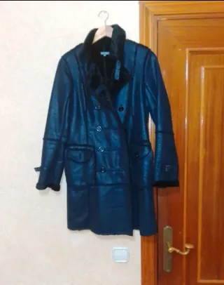 Chaqueta de piel sintética forrada