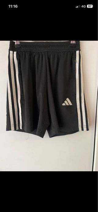 Pantalones cortos Adidas negros